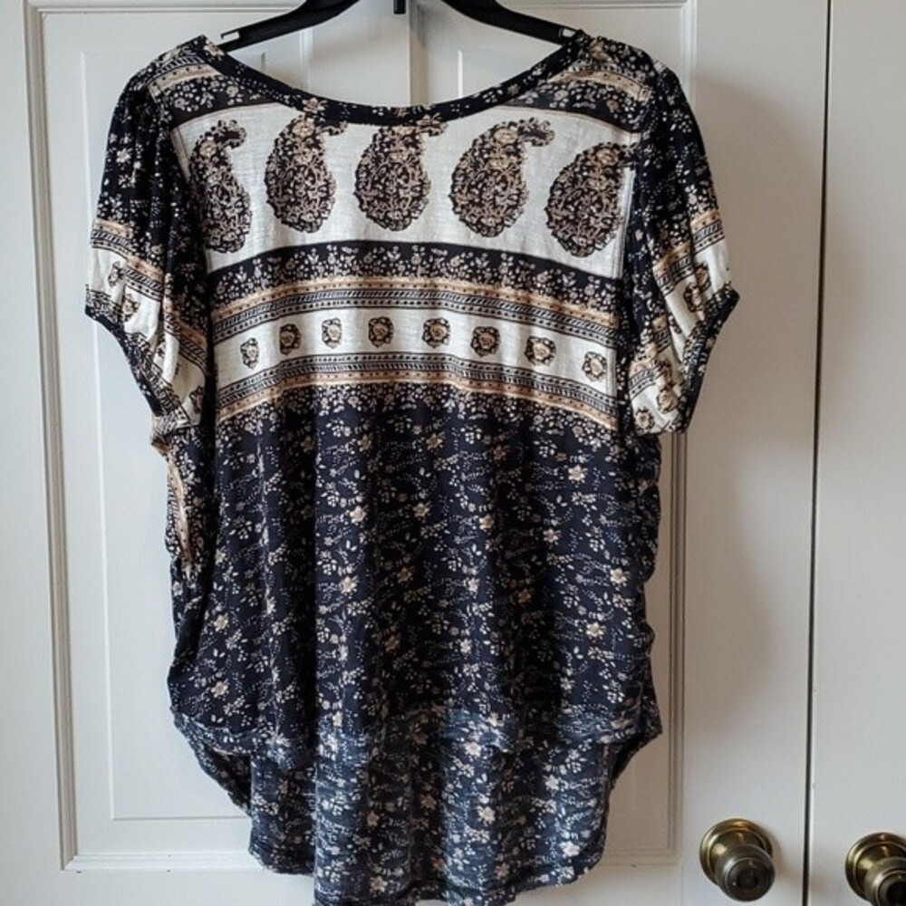 FREE PEOPLE PUFF SLEEVE PAISLEY COTTON KNIT TOP SIZE SMALL BOHO BLACK CREAM
